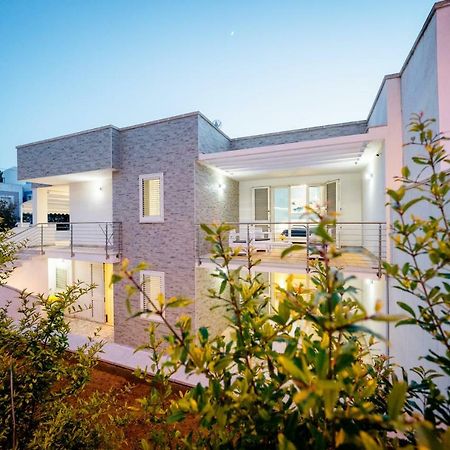 Perle Del Mare - Appartamenti Di Pregio 70M Spiaggia Pescoluse 佩斯科勒海滨 外观 照片