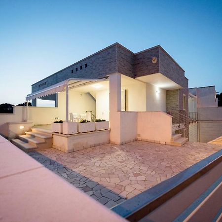 Perle Del Mare - Appartamenti Di Pregio 70M Spiaggia Pescoluse 佩斯科勒海滨 外观 照片